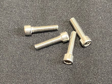 画像をギャラリービューアに読み込む, HW-019: M3x12 Small-head Hex Cap Screw (4pcs)
